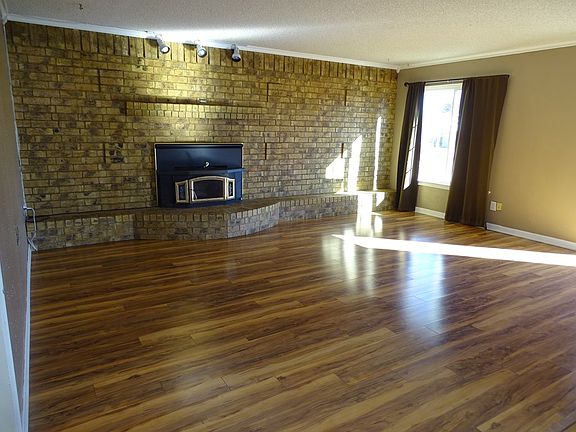 2nd image of 3509 Boulder Ave