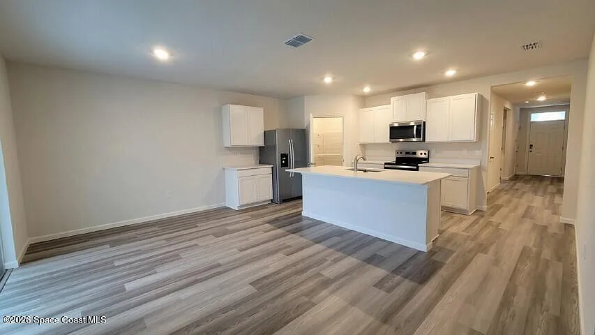 591 Mimosa Street Southwest - 1 — Photo 3