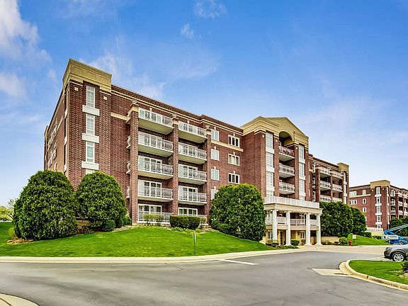 2nd image of 7041 W Touhy Ave APT 506