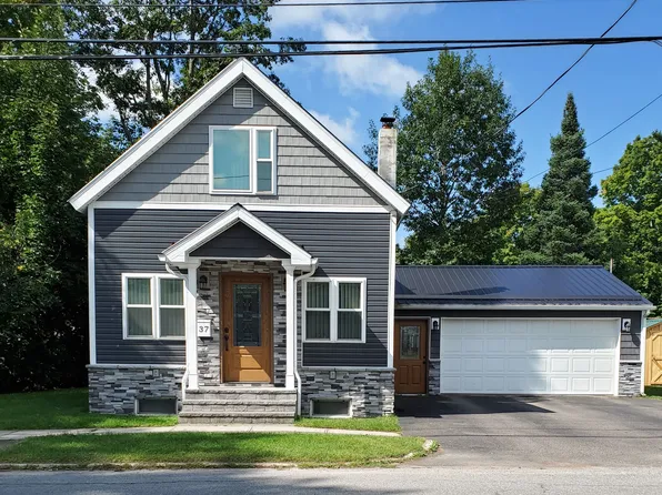 37 William St, Malone, NY 12953