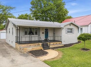 609 27th St, Vienna, WV 26105