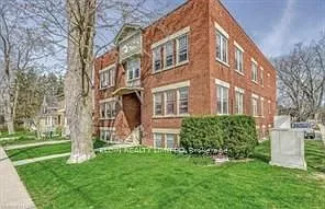 116 Elmwood Ave E #1 Photo 1