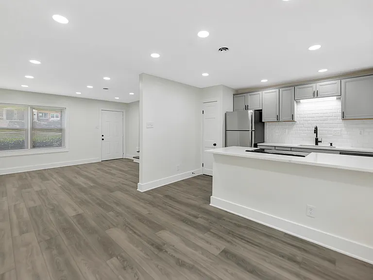 1701 Valley Ave #C — Photo 13