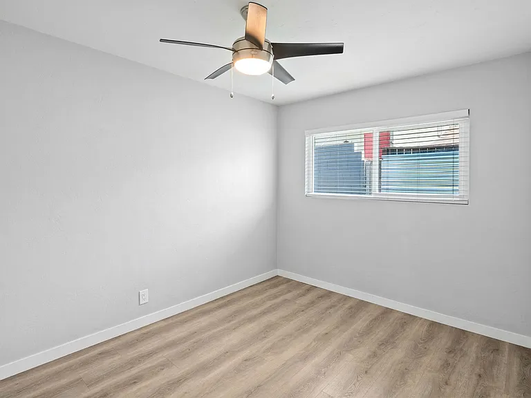 4219 Florida St — Photo 24