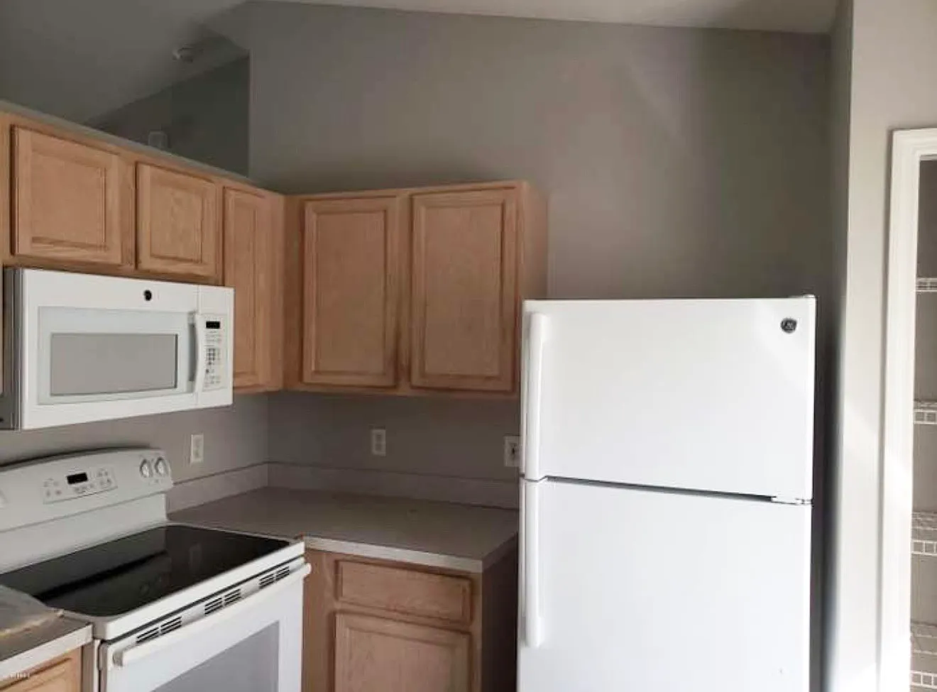 26 Lansing Ln — Photo 3