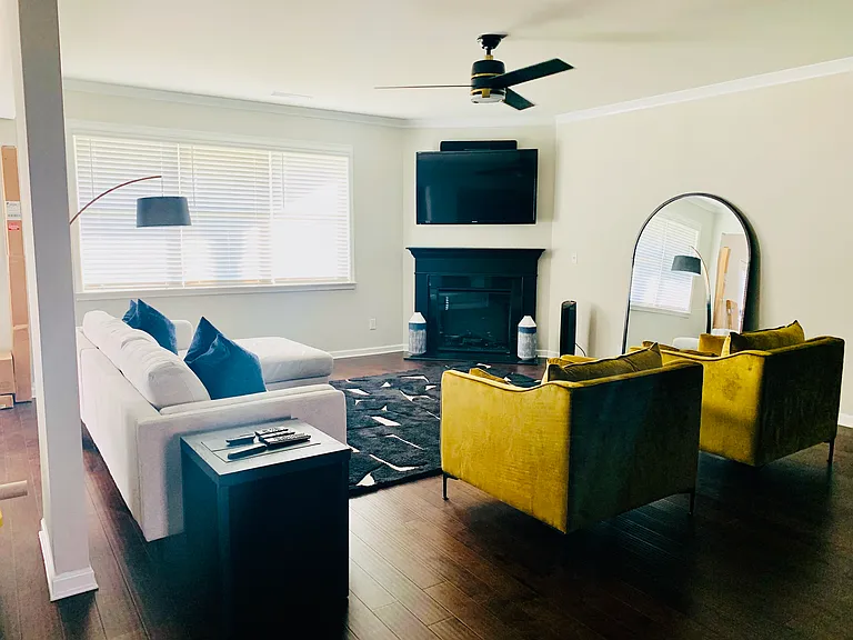 1431 Harlequin Way — Photo 4