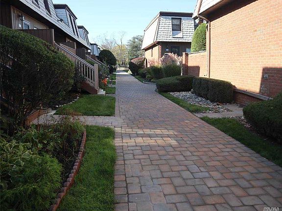 3rd image of 22 Heritage Dr Unit 22G