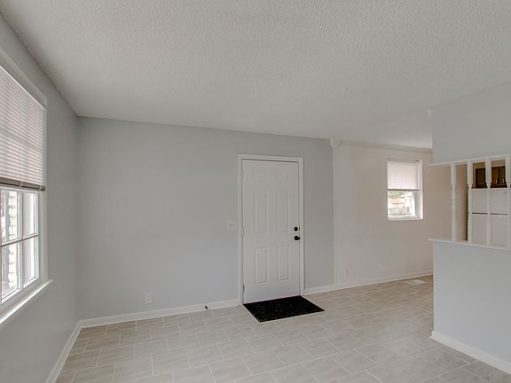 4th image of 3505 Keystone Ave #A