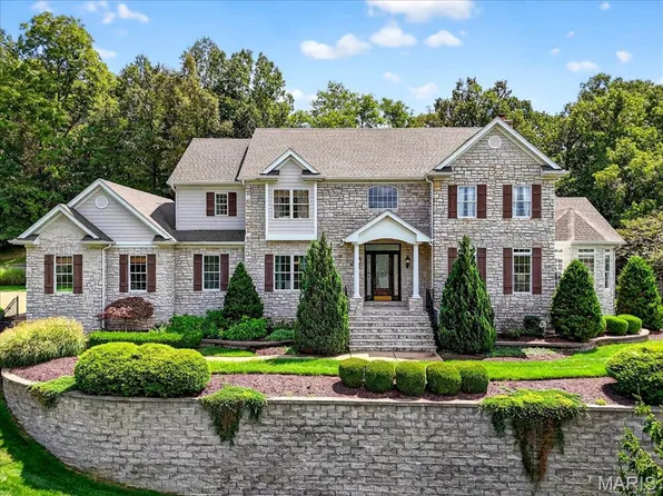 6 Kehrs Mill Glen Ct, Chesterfield, MO 63005