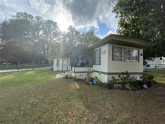 2nd image of 5803 SE 115th St