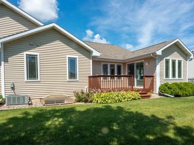 276 Wyldewood Dr #D-35, Oshkosh, WI, 54904