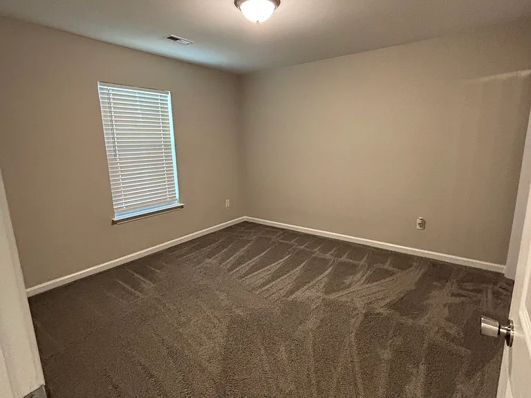 439 Sierra Rd — Photo 11