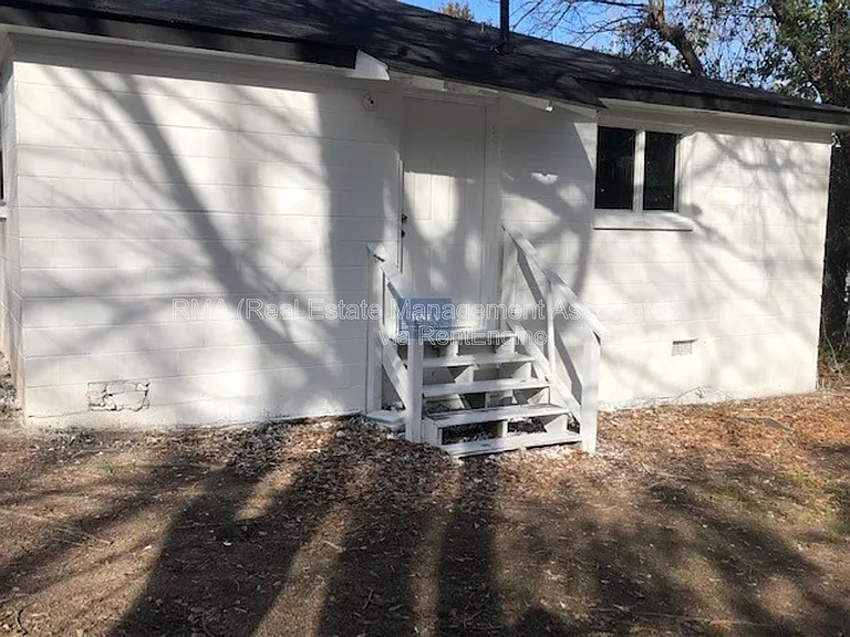 612 N 9th St — Photo 2