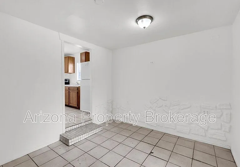 119 W 9th Pl — Photo 12