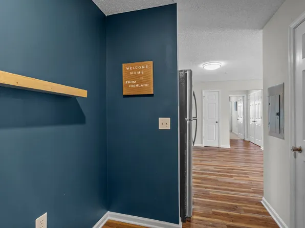 1000 E Haggard Ave, Elon, NC 27244