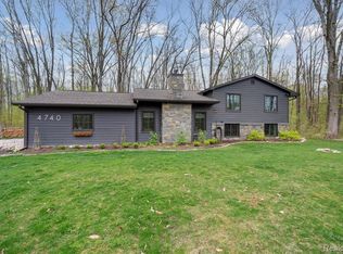 4740 Peterson Rd, Osseo, MI 49266