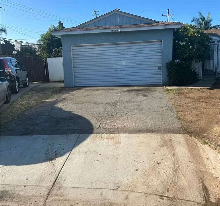 1st image of 16156 Three Palms St
