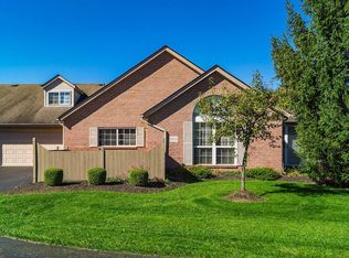 6031 Blendon Chase Dr, Westerville, OH 43081