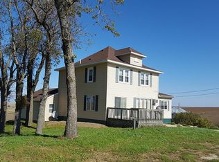 1160 390th St, Breda, IA 51436