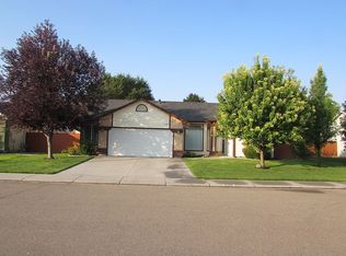 4123 E Park Ridge Dr, Nampa, ID 83687