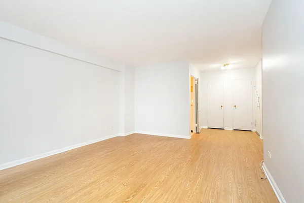 Rented by Noble Realty | media 11