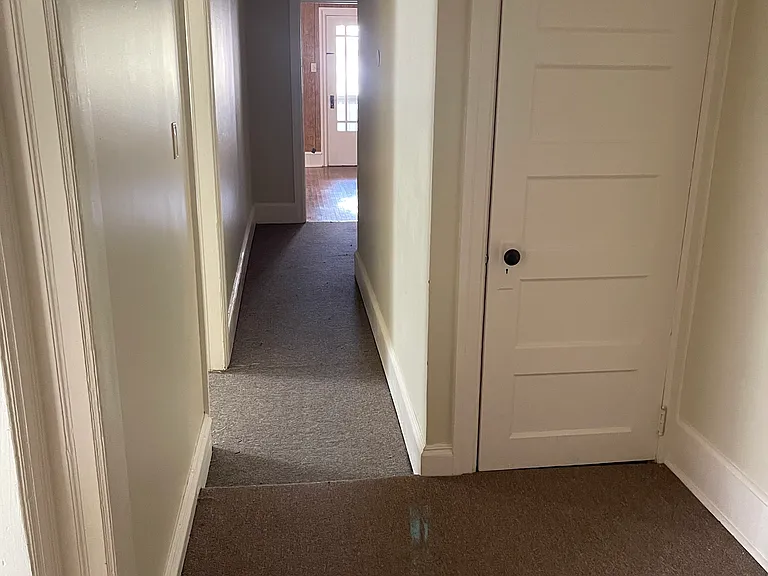 815 Park Ave #3 — Photo 3