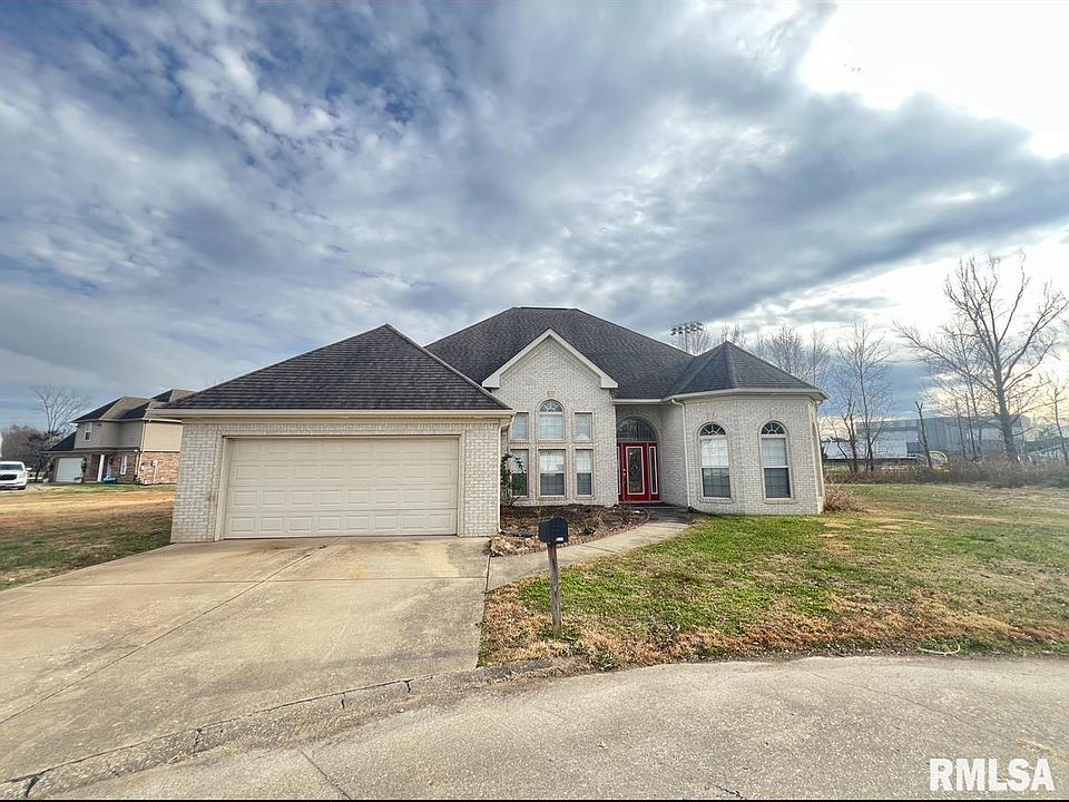 1st image of 1403 Marionna Dr