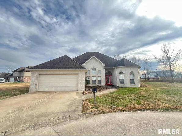 1403 Marionna Dr, Marion, IL 62959