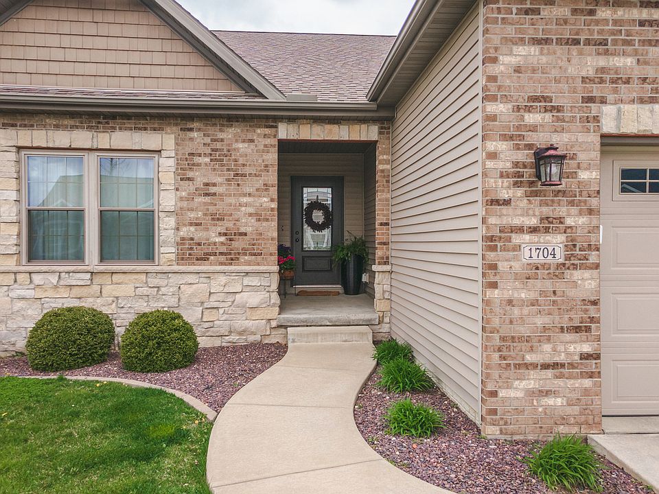 1704 Keybridge Way, Bloomington, IL 61704 Zillow