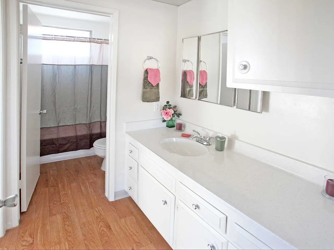 Sycamore Apartments — Photo 3
