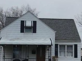 1029 Lloyd Rd, Wickliffe, OH 44092