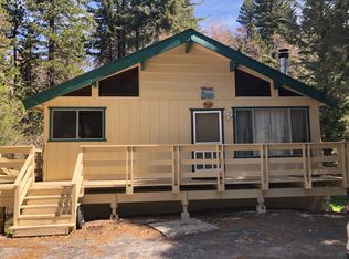 32202 Fern Dr, Running Springs, CA 92382