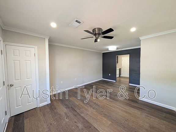 2nd image of 2998A Hospital Dr S