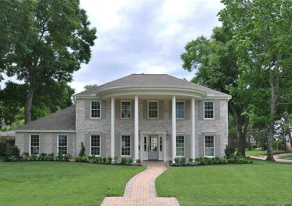1st image of 14223 Chadbourne Dr