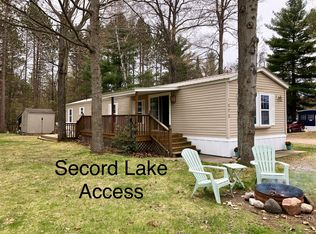 1272 Channel Way, Gladwin, MI 48624