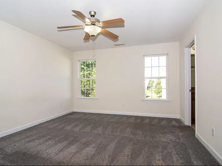 3522 Aldie Ct — Photo 12