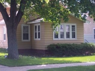 2016 Loomis St, La Crosse, WI 54603