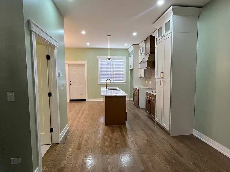 2651 W Maypole Ave — Photo 15