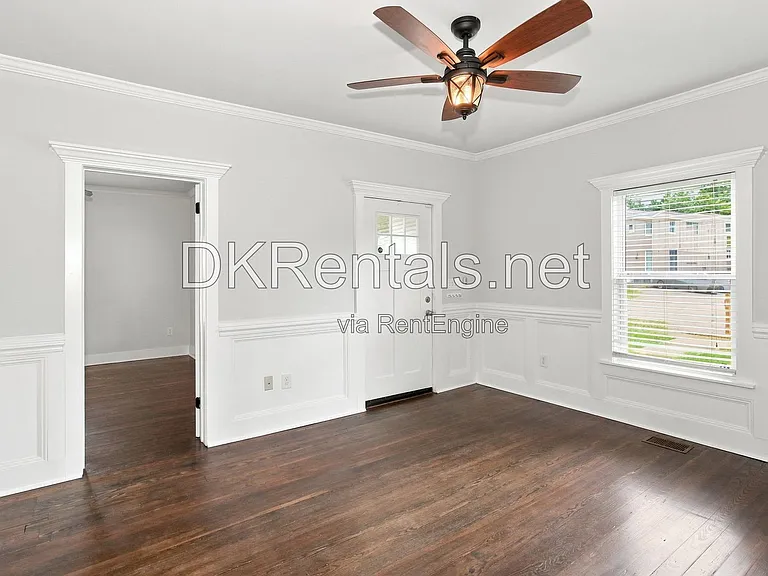 1845 Vesta Ave — Photo 3