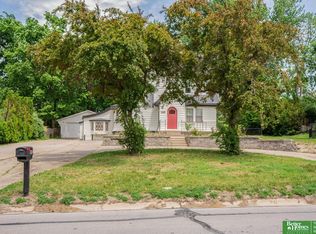 7826 Military Ave, Omaha, NE 68134