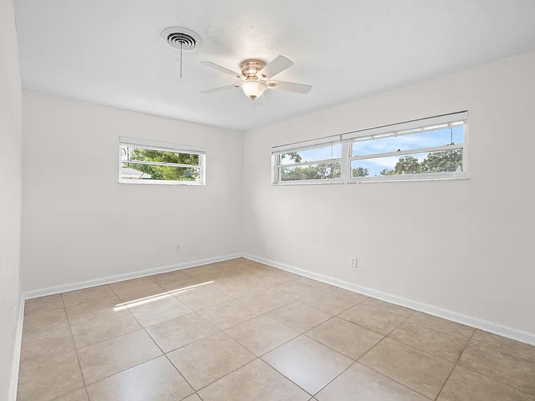 250 Carib Dr — Photo 26