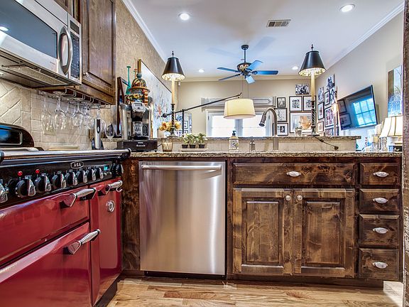 55-main-st-colleyville-tx-320-High-Res-5.jpg