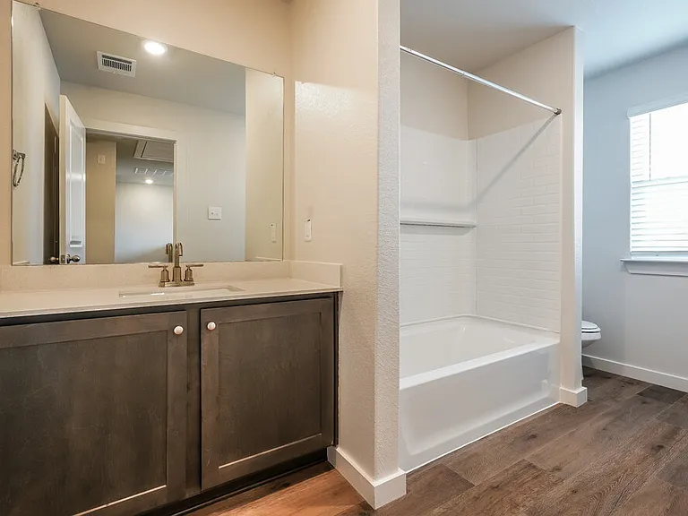 1540 Harvester Dr — Photo 16