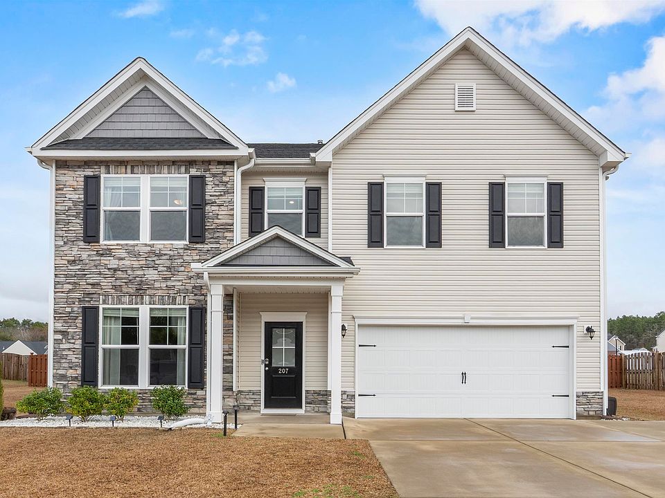 1st image of 207 Belfast Way