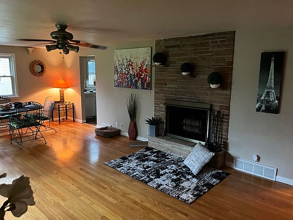 4th image of 4216 Pinecrest Rd
