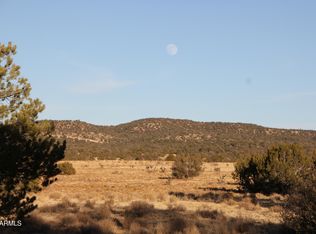 Wrangler N Wrangler Ridge Rd #30118203, Seligman, AZ 86337