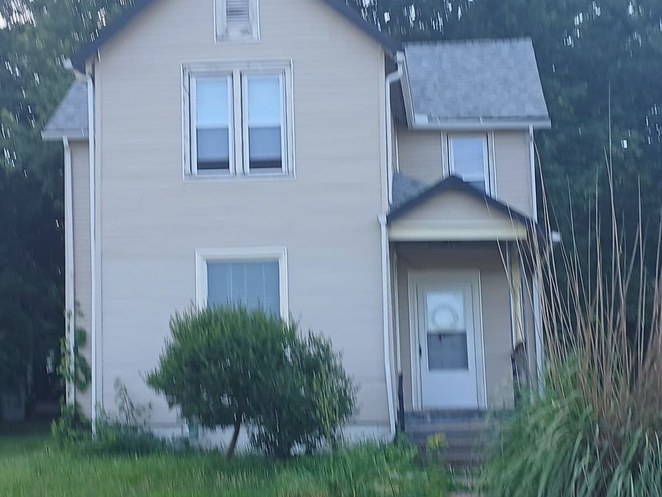1st image of 935 Morgan Ave