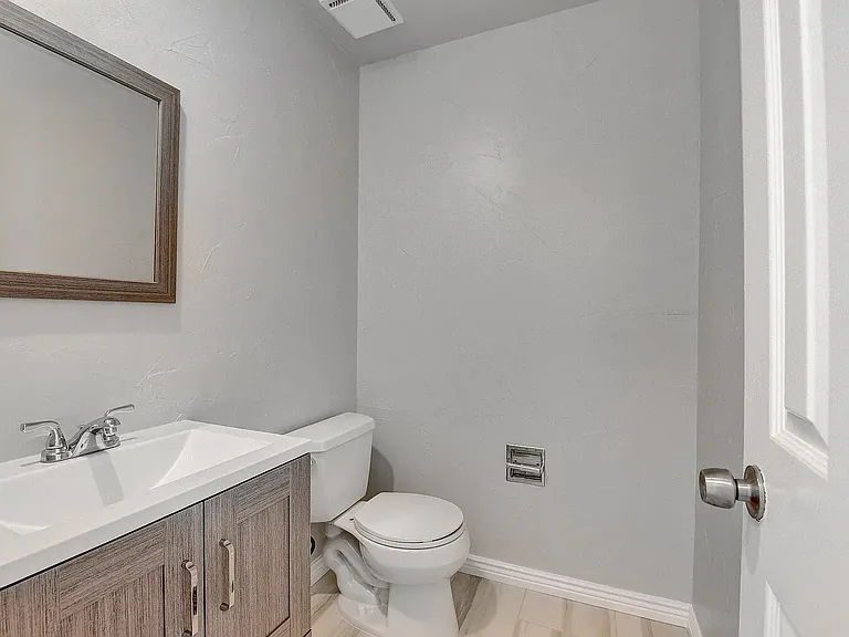 3848 S Inca St — Photo 6