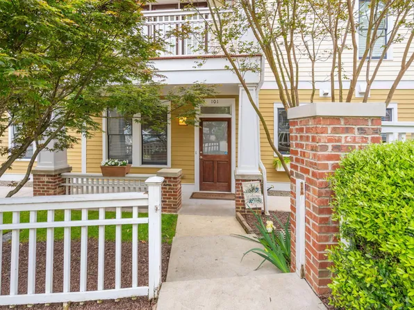 505 Florence St APT 101, Raleigh, NC 27603