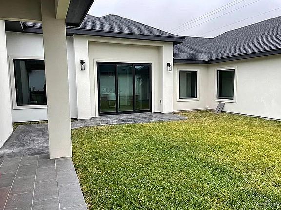 5th image of 3412 Saint Honore Dr